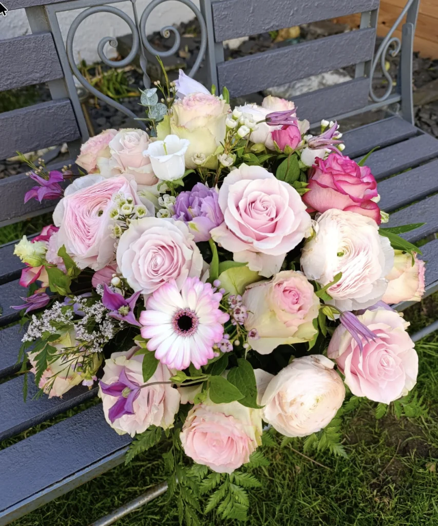 Composition florale réalisée par Rose d’Anjou